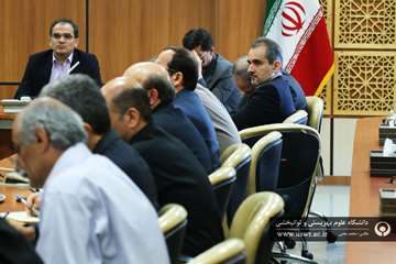 جلسه شورای پژوهشی - تیرماه 98